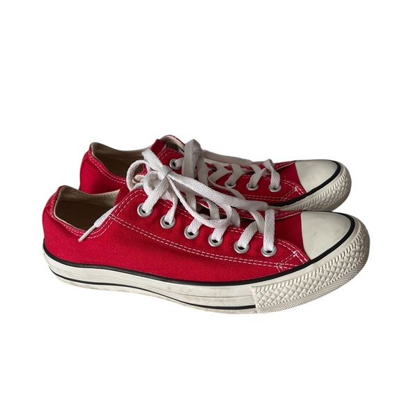 converse Shoes - Converse All Star Canvas U. S. Women’s size 7.5 Men’s  size 5.5 Low Top Sneakers